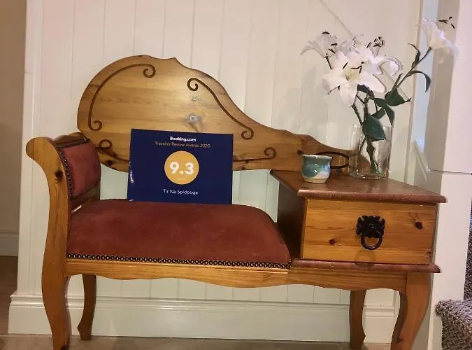 Tir Na Spideoga בית נופש אניס